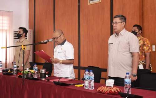 Ir. Lakhomizaro Zebua Kukuhkan Panitia Turnamen Wali Kota Cup 2022