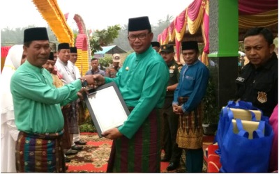 Bupati Rohil Hadiri HUT Kecamatan Balai Jaya ke-5