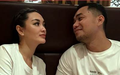 Zaskia Gotik Nikah Siri dengan Seorang Duda Anak Satu