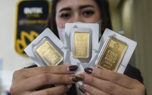 Harga Emas Antam Anjlok Tajam Rp 26.000 Per Gram 