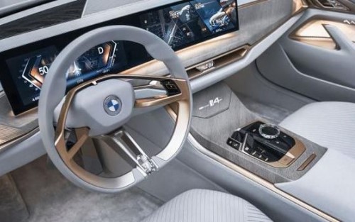 BMW Mulai Produksi Mobil Listrik i4 Mulai 2024