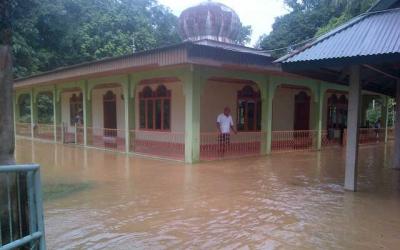 Sungai Subayang Meluap, Tiga Kecamatan di Kampar Banjir