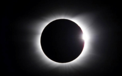 Umat Muslim Dihimbau Sholat Sunat Sambut Gerhana Matahari