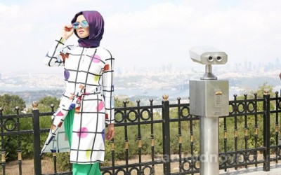 Sentuhan Pop Art, Tren Busana Hijab Terkini dari Turki