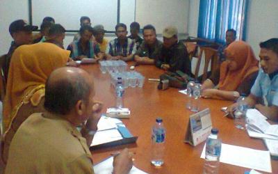 Ratusan Karyawan PT JSSJ Layangkan 37 Tuntut