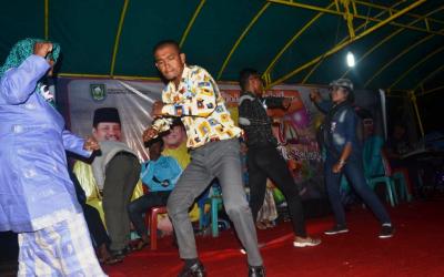 Hampir Punah, Joget Twist Tampil di Acara Mandi Safar