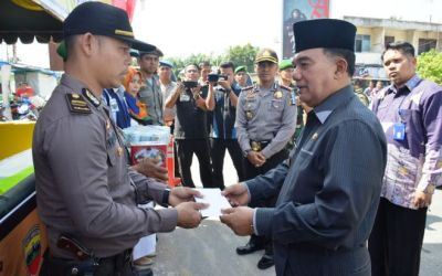 Bupati Kampar Tinjau Posko Ramadniyah Siak-2016