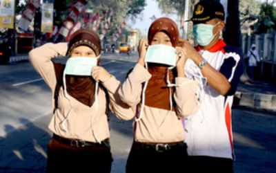 PMI Kampar Bagikan Ribuan Masker