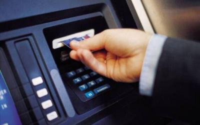 OJK: Rush Money Enggak Usah Direspons dan Terpengaruh Isu