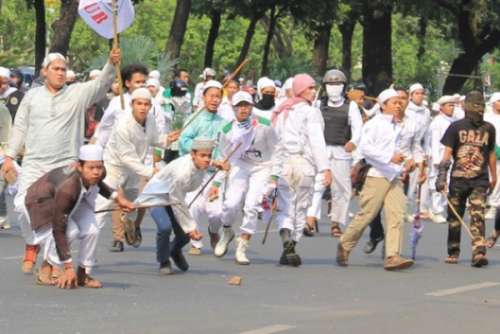 Polisi Terus Buru Penyebar Broadcast Provokasi Demo Rusuh FPI