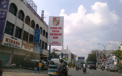 Satpol PP Pekanbaru Siap Bongkar Rekalame Ilegal