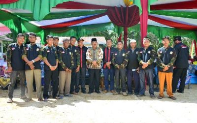 Jefry Noer Bersama Masyarakat Syukur Desa Sungai Agung Masuk Listrik
