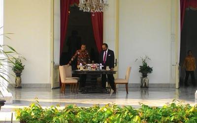 Surya Paloh Sarapan Pagi Bersama Presiden Jokowi
