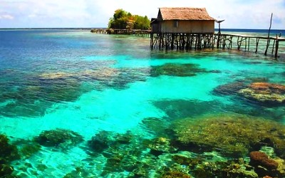 Biru Laut Pulau Eksotik Dodola yang Menggoda