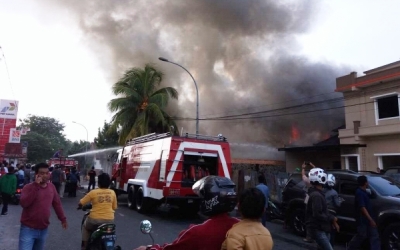 12 Kamar Kos di Pekanbaru Dilahap Sijago Merah