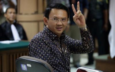 Hakim Ditolak Nota Keberatan Ahok, Sidang Dilanjutkan