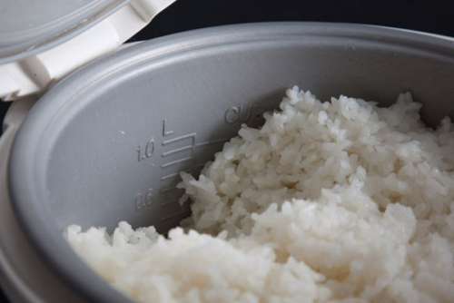 Agar Nasi Tidak Berkerak Dalam Rice Cooker