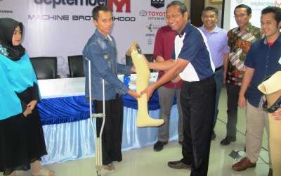 Alumni Mesin dan Mahasiswa ITB Galang Dana Kaki Palsu