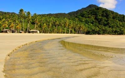 Pesona Pantai Tulang, Mahasiswa KKNK Ajak Kembangkan Wisata Desa