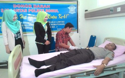 Sambut HUT Lantas, Polisi Rohul Sumbang Darah