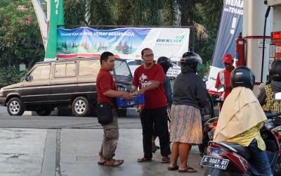 Bukalapak Berbagi Bingkisan Ramadhan di 14 Kota