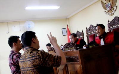 Sidang Ernaly, Dua Saksi Penggugat Ancam Wartawan