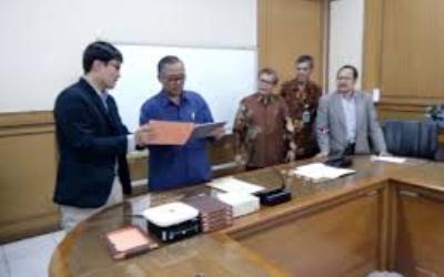 Mahasiswa Kutuk Kebijakan Warek III UIN SH