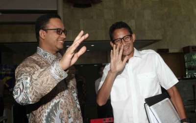 Tim Anies-Sandi Klim Unggul di Polling Online