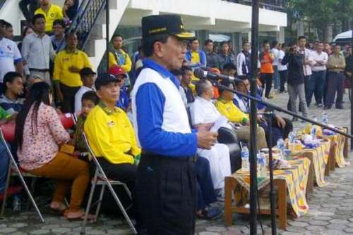 Gubernur Riau Buka Turnamen Sepakbola U-14