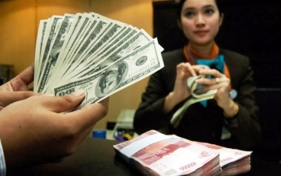 Akhir Pekan, Rupiah Kembali Melemah