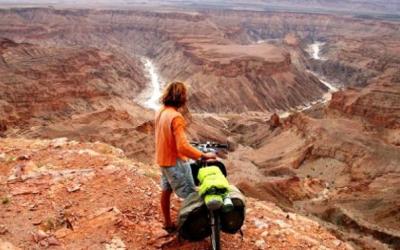 Orang Ini Mengelilingi 3 Benua dengan Sepeda Selama 4 Tahun