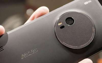 Asus Zenfone Zoom Resmi Dipasarkan