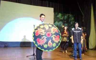 Gubernur Jambi Hadiri Peringatan Hari Tari se Dunia