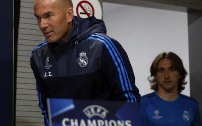 Zidane Minta Dukungan Fans Madrid untuk Kalahkan Wolfsburg