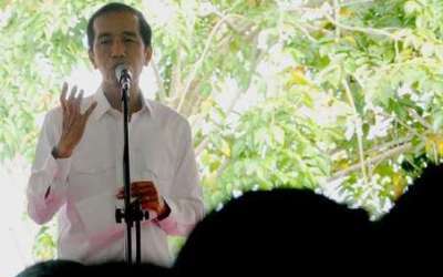 Jokowi Rombak Aturan untuk Genjot Investasi