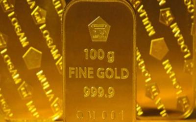 Harga Emas Jatuh di Level Terendah Sejak 2010