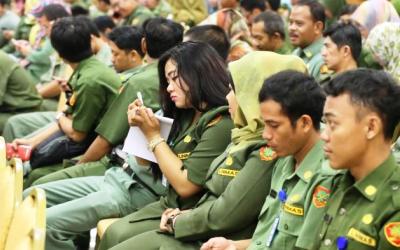 RI Dinilai Tiru Tiongkok Pangkas Jumlah PNS
