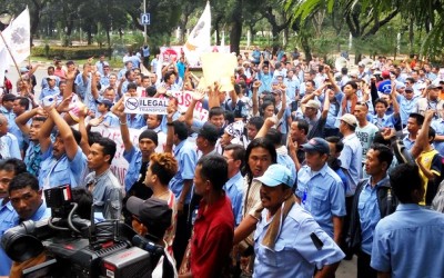 Polisi Rekam Wajah Perusuh Demo Taksi Melalui Medsos