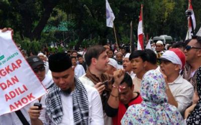 Dipolisikan Hina Presiden, Ahmad Dhani Curhat ke Fadli Zon