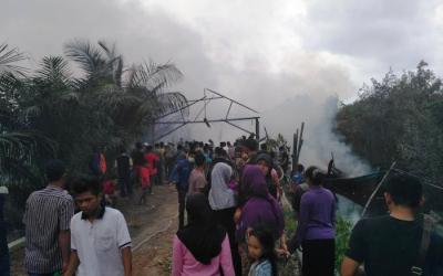 Ketakutan, Keluarga Edi Sulung Berlindung di Mapolsek