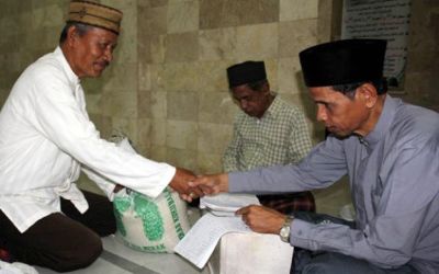 Ini Besaran Zakat Fitrah yang Harus Anda Bayarkan