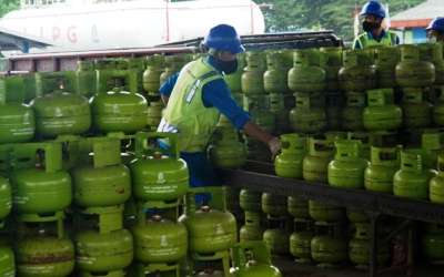 Pemko Pekanbaru - Pertamina Gelontorkan 6.720 Tabung Gas 3 Kg