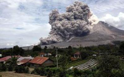Hingga Kini Korban Awan Panas Sinabung Terus Bertambah