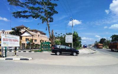 Trotoar RAPP Makan DMJ Belum Juga Dibongkar