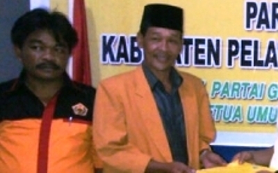 Anas Badrun Balon Bupati Pelalawan Asal Golkar Versi Agung