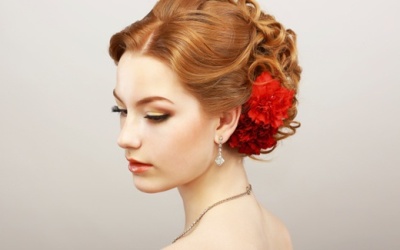 Tips Memakai Anting Aksesoris Tanpa Bikin Iritasi Telinga