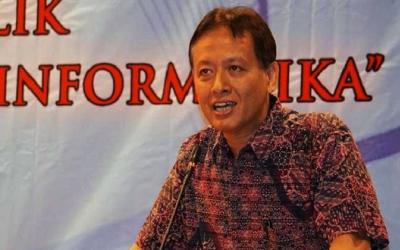 Henri Subiakto: Mentargetkan RUU ITE Rampung September 2016