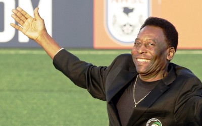 Pele: Saya lebih hebat dari Messi dan Ronaldo