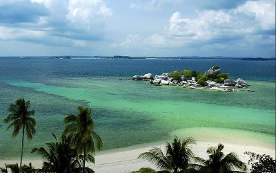 Belitung Island Pesona Negeri Sejuta Pelangi