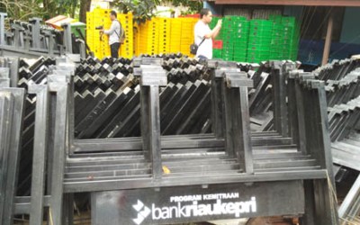 Bank Riau Kepri Bantu 500 Tong Sampah untuk Kabupaten Rohul